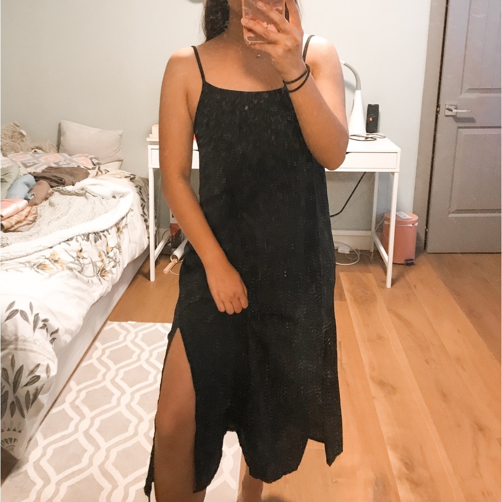 SOLD uo linen midi dress